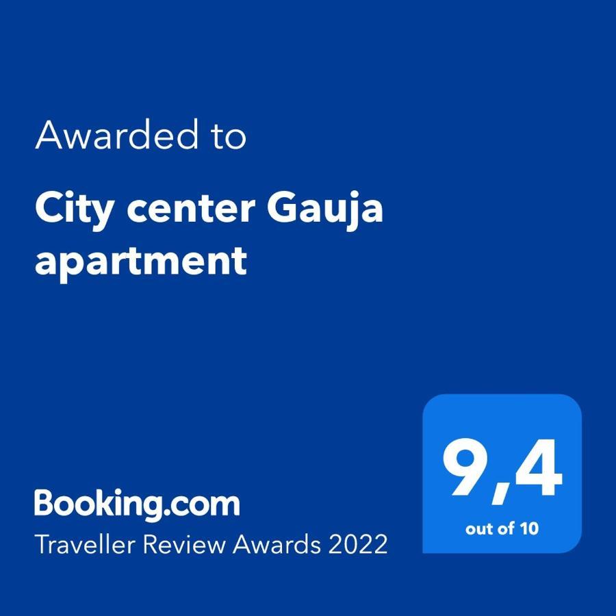 City Center Gauja Apartment Valmiera Buitenkant foto